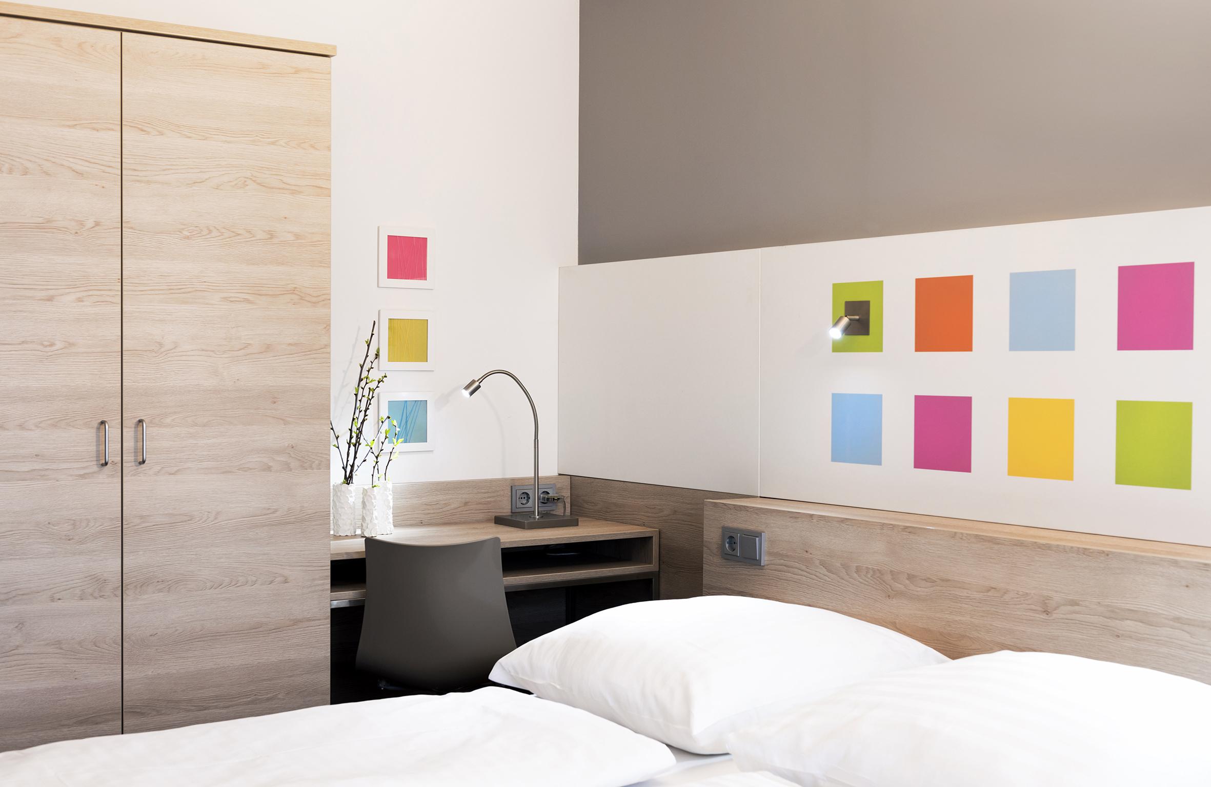 Business & Budget Hotel Tessin Munich Extérieur photo